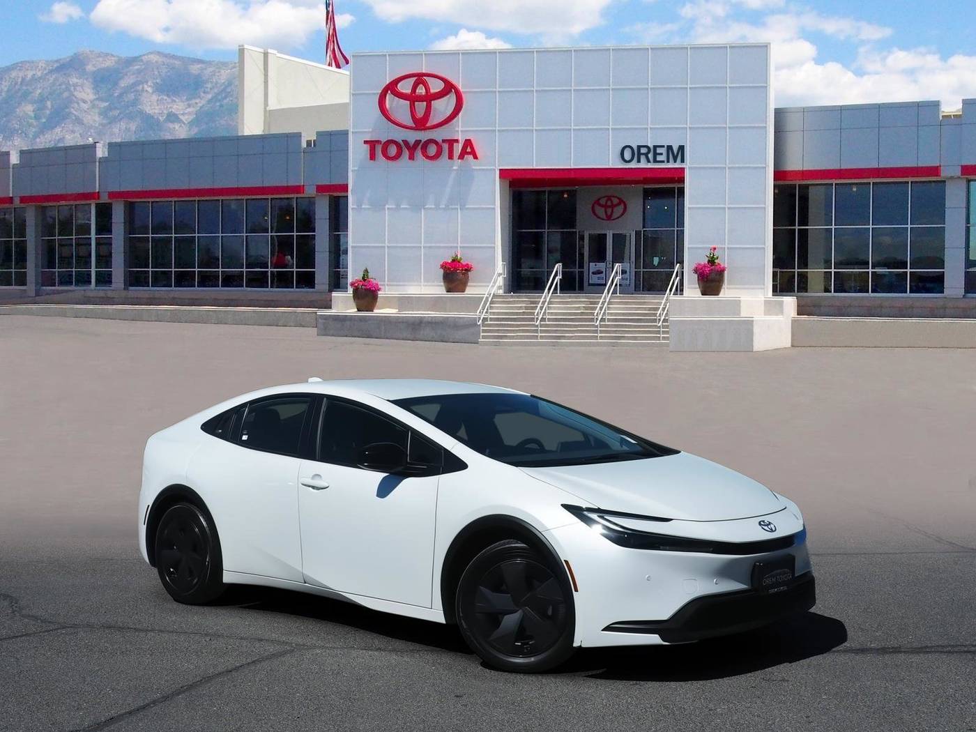 2024 Toyota Prius LE — Hatchback — 26,470 mi — Orem, UT