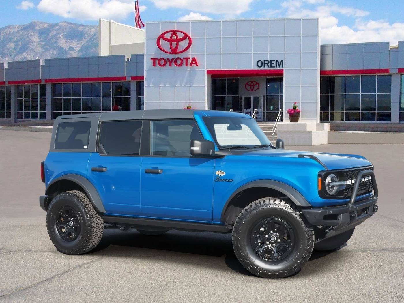 2023 Ford Bronco Base — SUV — 19,590 mi — Orem, UT