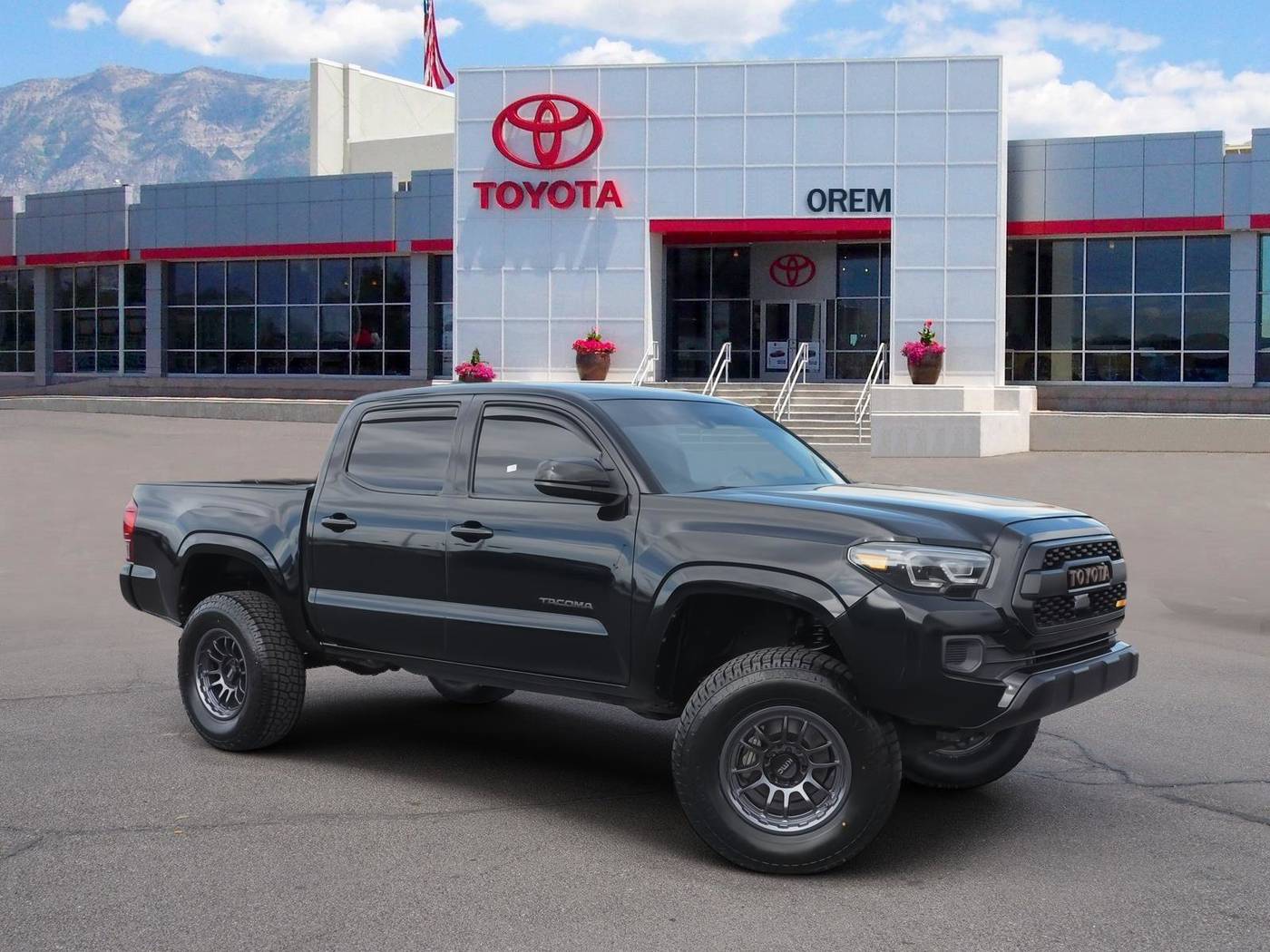 2020 Toyota Tacoma SR — Pickup Truck — 66,751 mi — Orem, UT