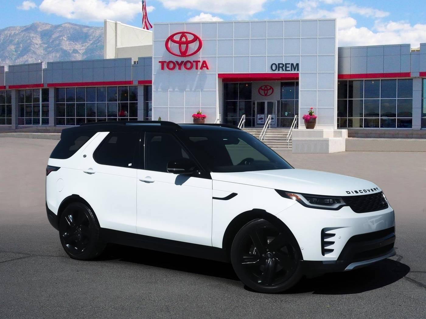 2023 Land Rover Discovery Metropolitan Edition — SUV — 51,845 mi — Orem, UT