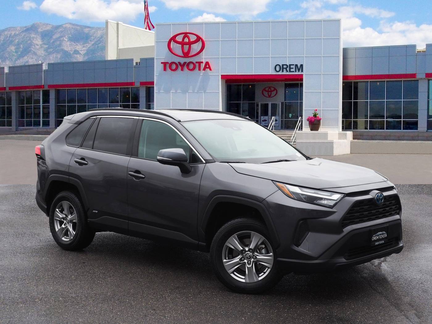 2024 Toyota RAV4 Hybrid XLE — SUV — 14,359 mi — Orem, UT
