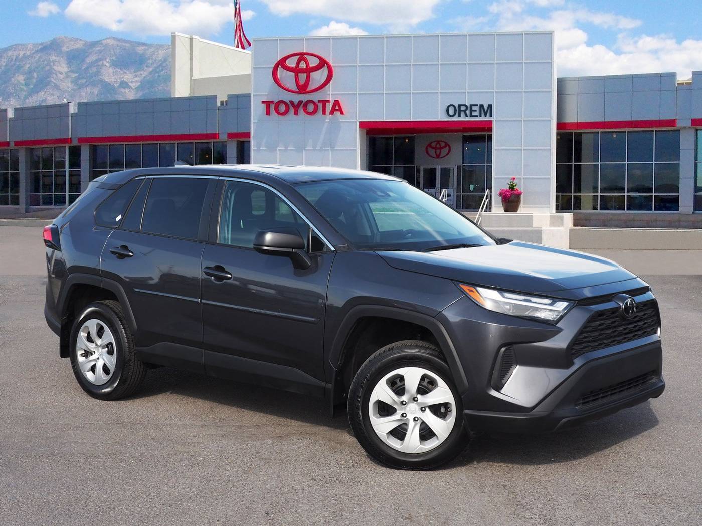 2023 Toyota RAV4 LE — SUV — 28,903 mi — Orem, UT
