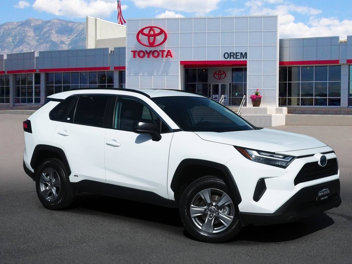 2023 Toyota RAV4 Hybrid LE — SUV — 2,055 mi — Orem, UT