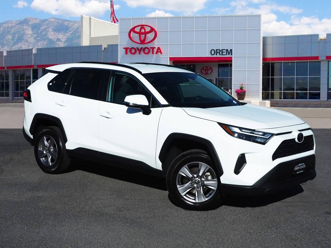 2023 Toyota RAV4 XLE — SUV — 17,588 mi — Orem, UT