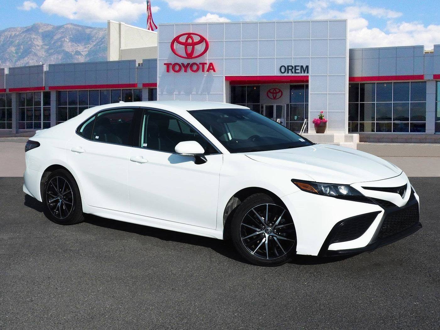 2024 Toyota Camry SE — Sedan — 47,819 mi — Orem, UT
