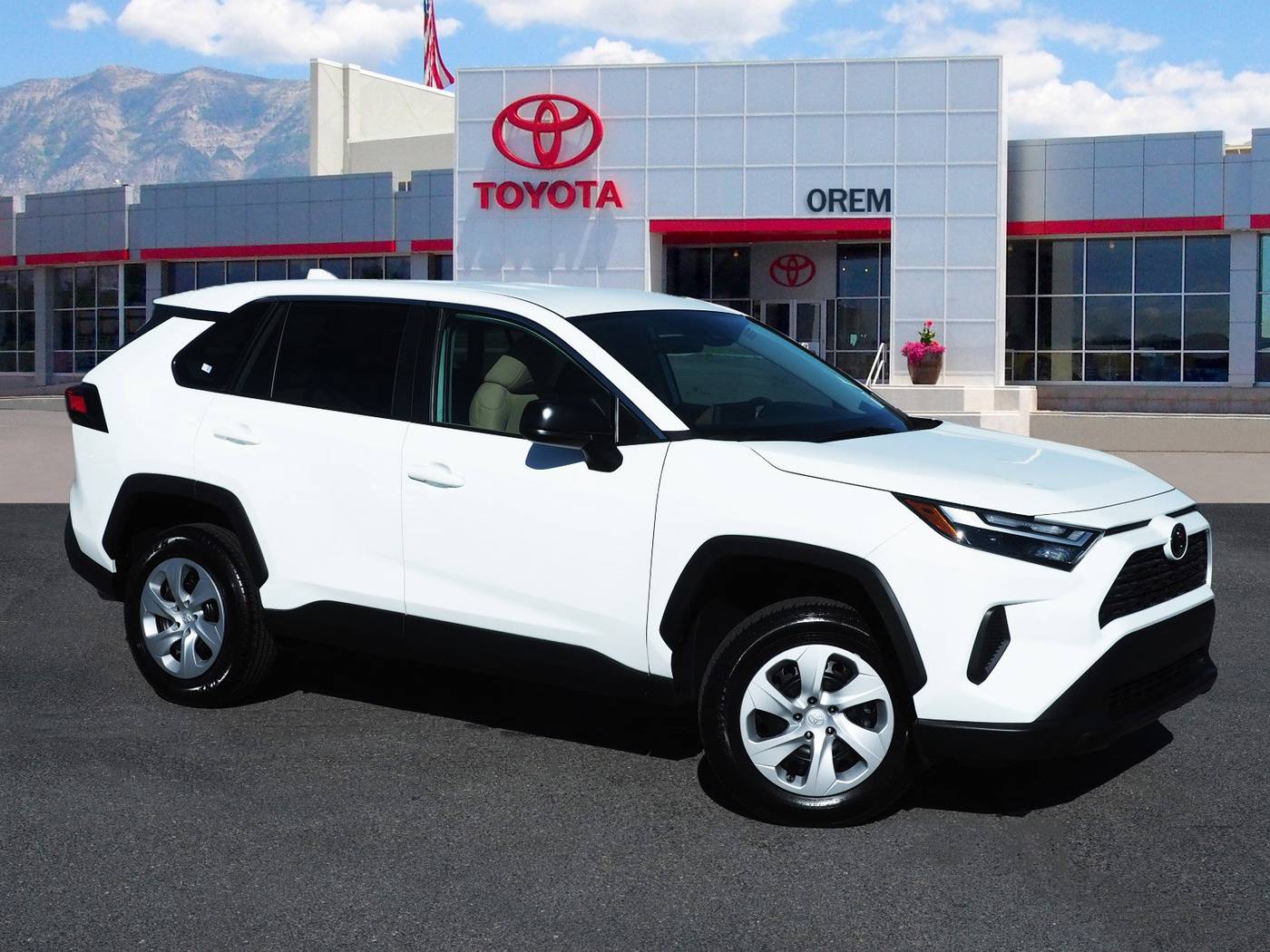 2025 Toyota RAV4 LE — SUV — 24 mi — Orem, UT
