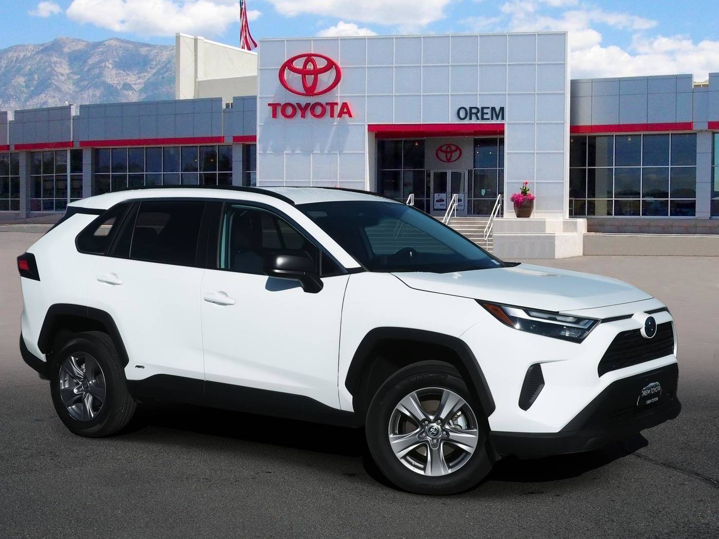 2023 Toyota RAV4 Hybrid LE — SUV — 3,800 mi — Orem, UT