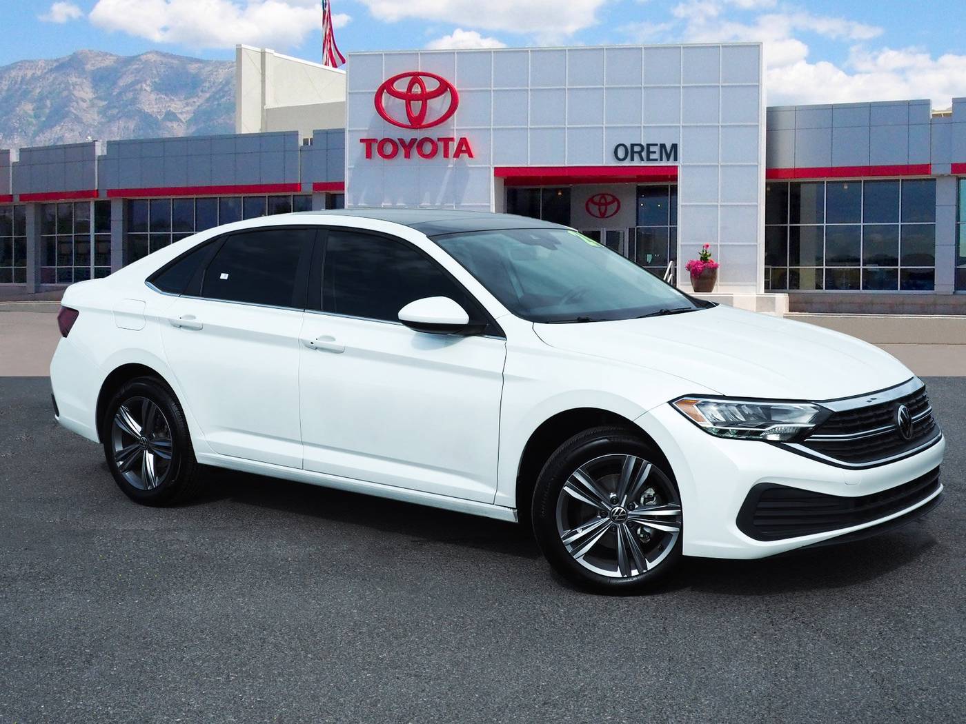 2024 Volkswagen Jetta SE — Sedan — 4,844 mi — Orem, UT