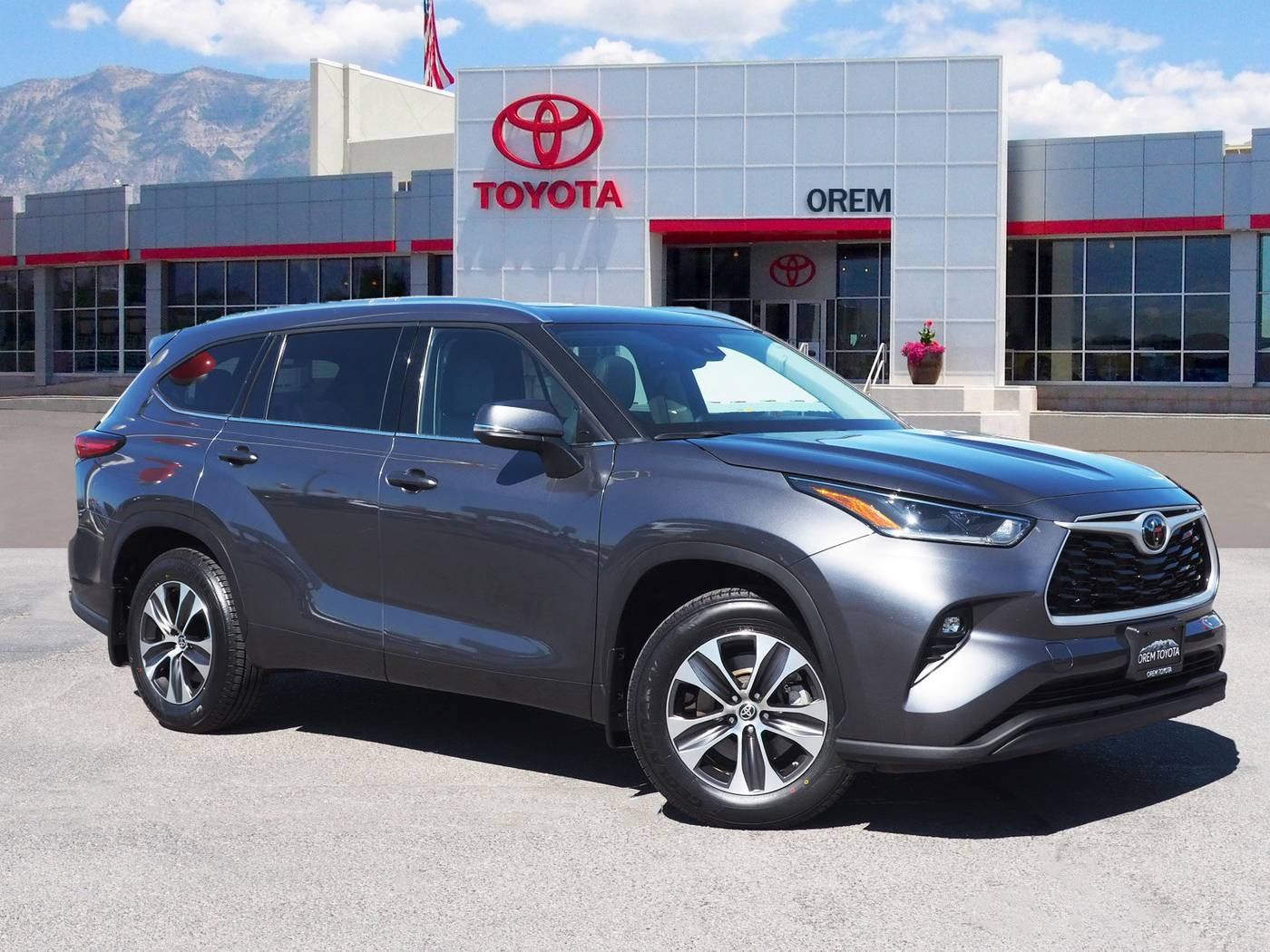 2021 Toyota Highlander XLE — SUV — 49,423 mi — Orem, UT