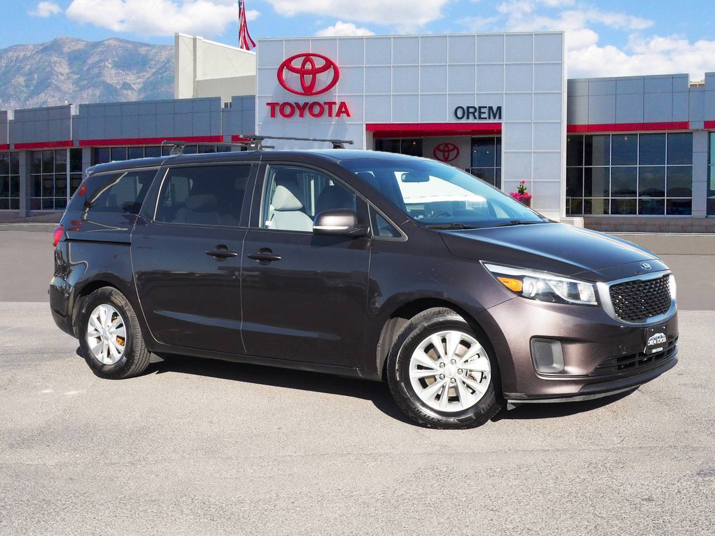 2017 Kia Sedona LX — Minivan — 117,097 mi — Orem, UT