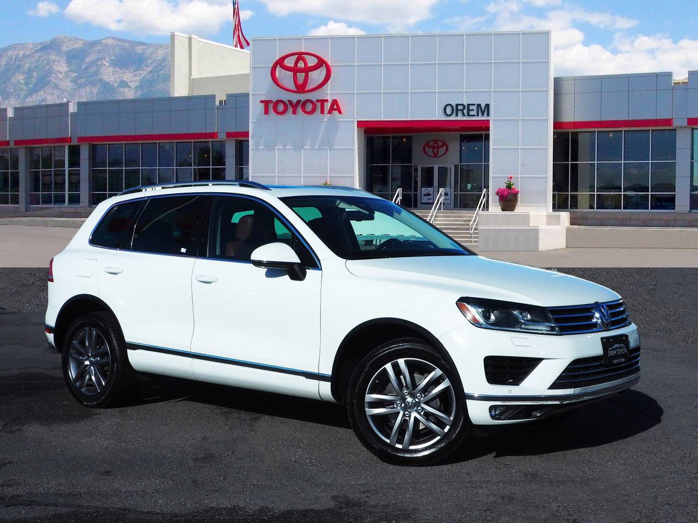 2016 Volkswagen Touareg V6 Lux — SUV — 96,319 mi — Orem, UT