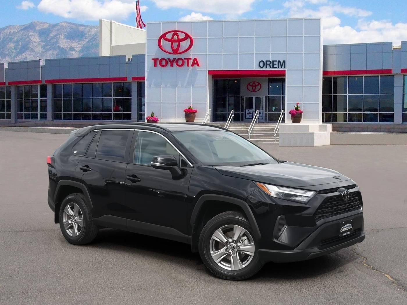 2024 Toyota RAV4 XLE — SUV — 10,265 mi — Orem, UT