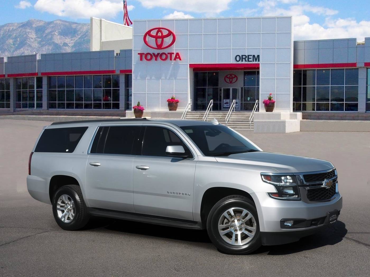2016 Chevrolet Suburban LT — SUV — 107,212 mi — Orem, UT