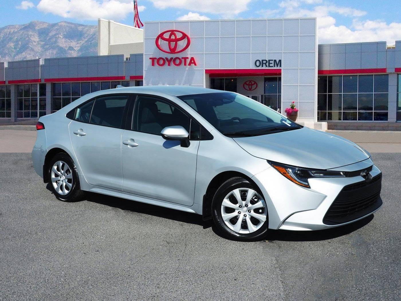 2025 Toyota Corolla LE — Sedan — 29 mi — Orem, UT