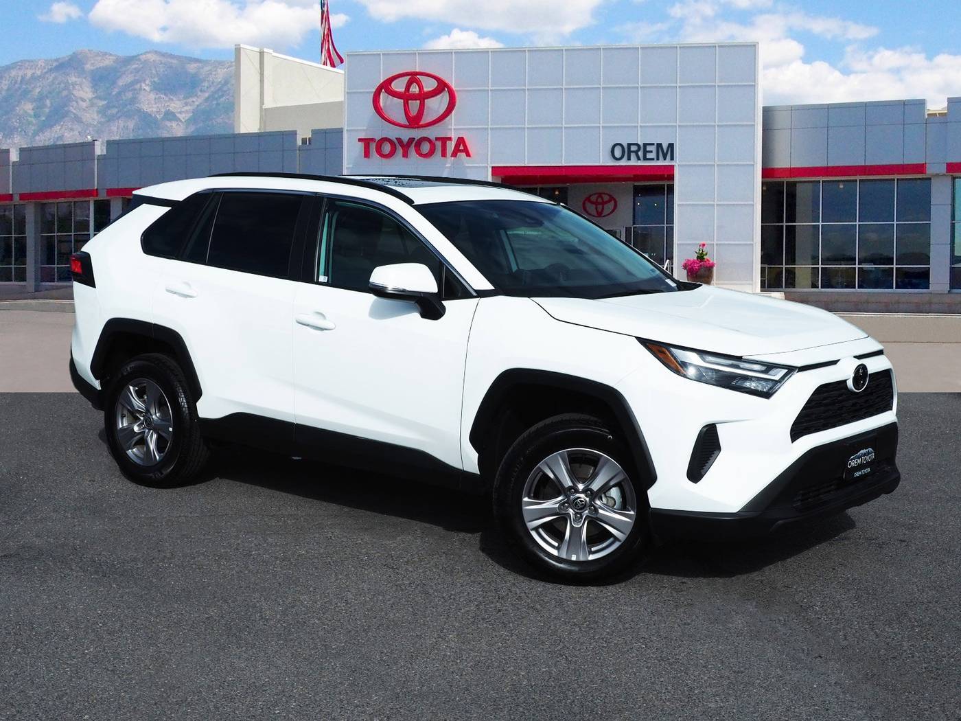 2024 Toyota RAV4 XLE — SUV — 11,857 mi — Orem, UT