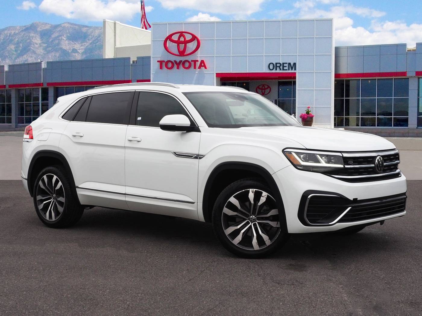 2020 Volkswagen Atlas Cross Sport SEL R-Line — SUV — 91,461 mi — Orem, UT