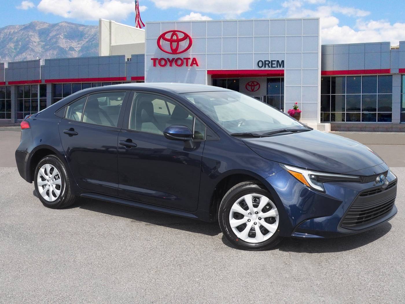 2025 Toyota Corolla Hybrid LE — Sedan — 19 mi — Orem, UT