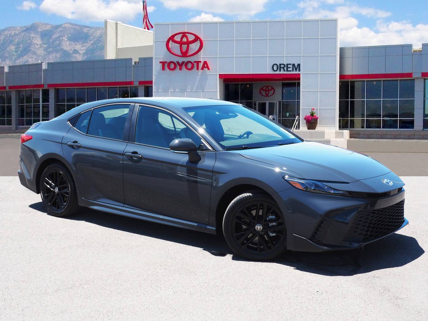 2025 Toyota Camry SE — Sedan — 20 mi — Orem, UT