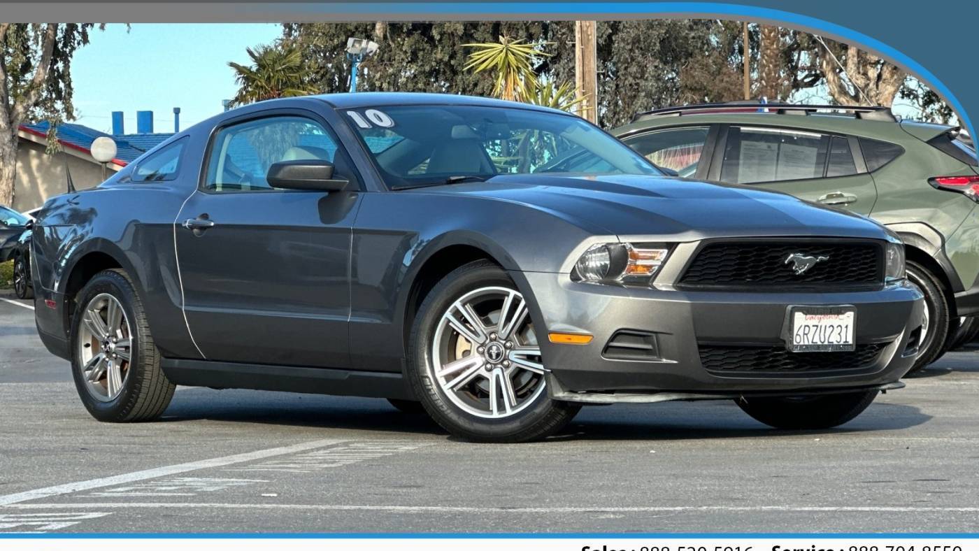 2010 Ford Mustang V6 — Coupe — 43,995 mi — Redwood City, CA