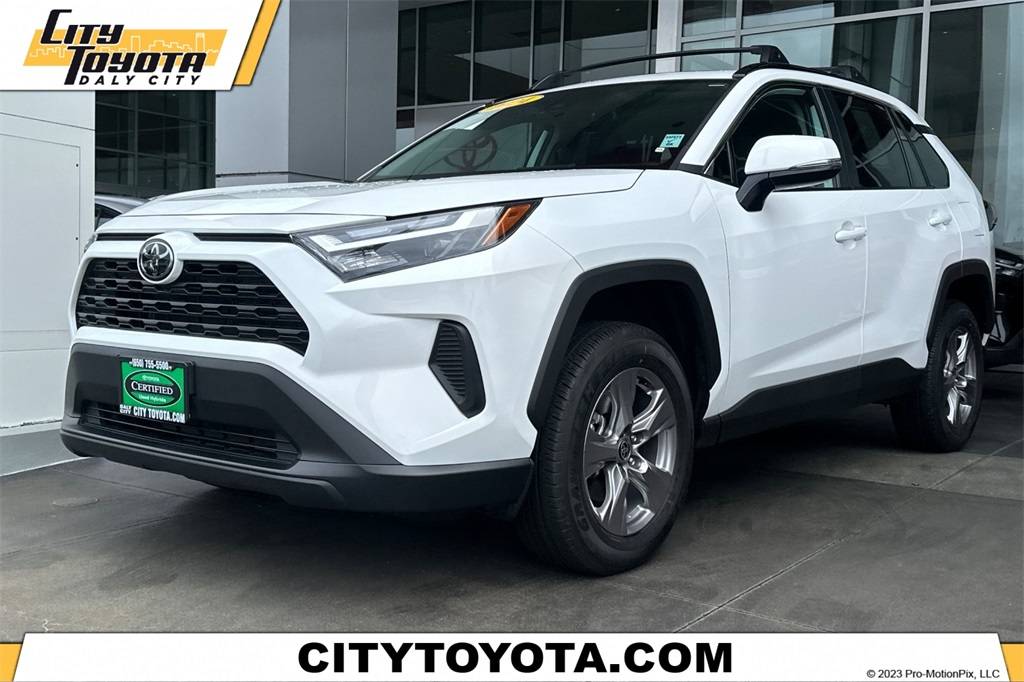 2024 Toyota RAV4 XLE — SUV — 9,634 mi — Daly City, CA