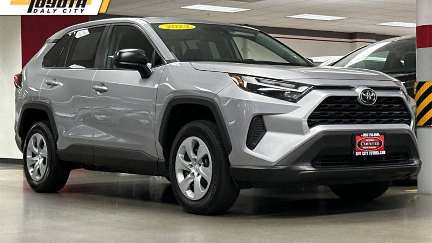 2023 Toyota RAV4 LE — SUV — 29,801 mi — Daly City, CA