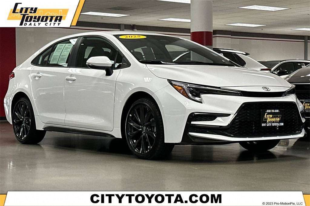 2025 Toyota Corolla SE — Sedan — 3,321 mi — Daly City, CA