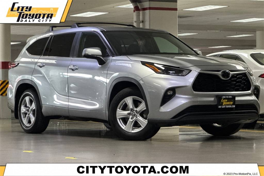 2024 Toyota Highlander LE — SUV — 20,996 mi — Daly City, CA