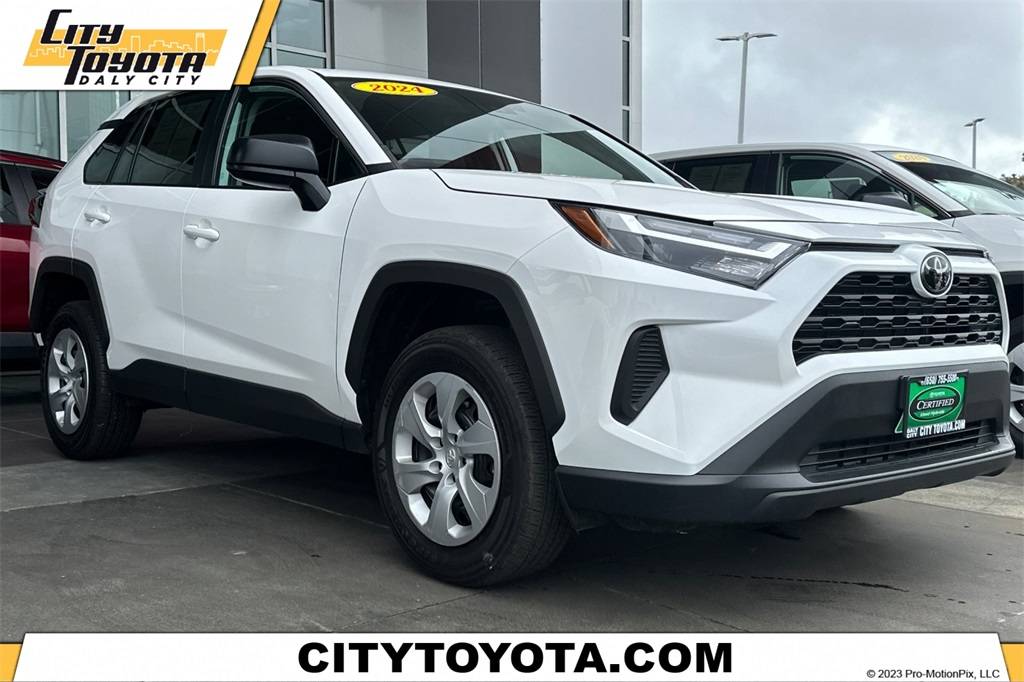 2024 Toyota RAV4 LE — SUV — 13,820 mi — Daly City, CA
