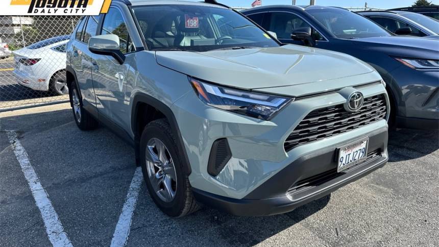 2024 Toyota RAV4 XLE — SUV — 10,499 mi — Daly City, CA