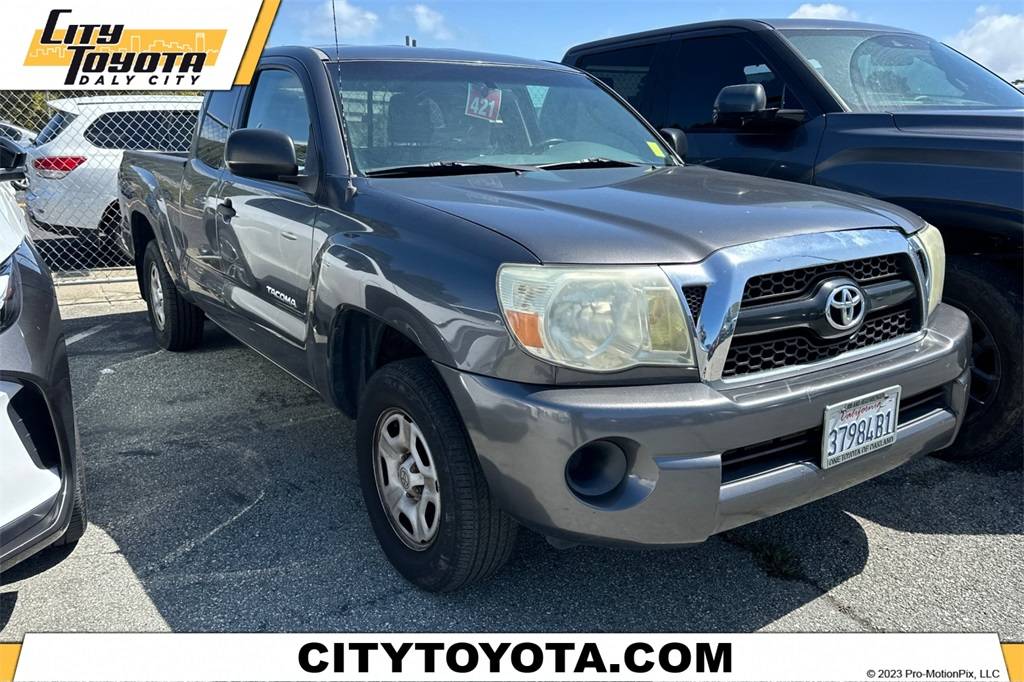 2011 Toyota Tacoma Base — Pickup Truck — 86,566 mi — Daly City, CA
