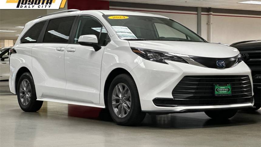 2024 Toyota Sienna LE — Minivan — 36,716 mi — Daly City, CA