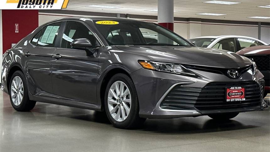 2024 Toyota Camry LE — Sedan — 31,981 mi — Daly City, CA