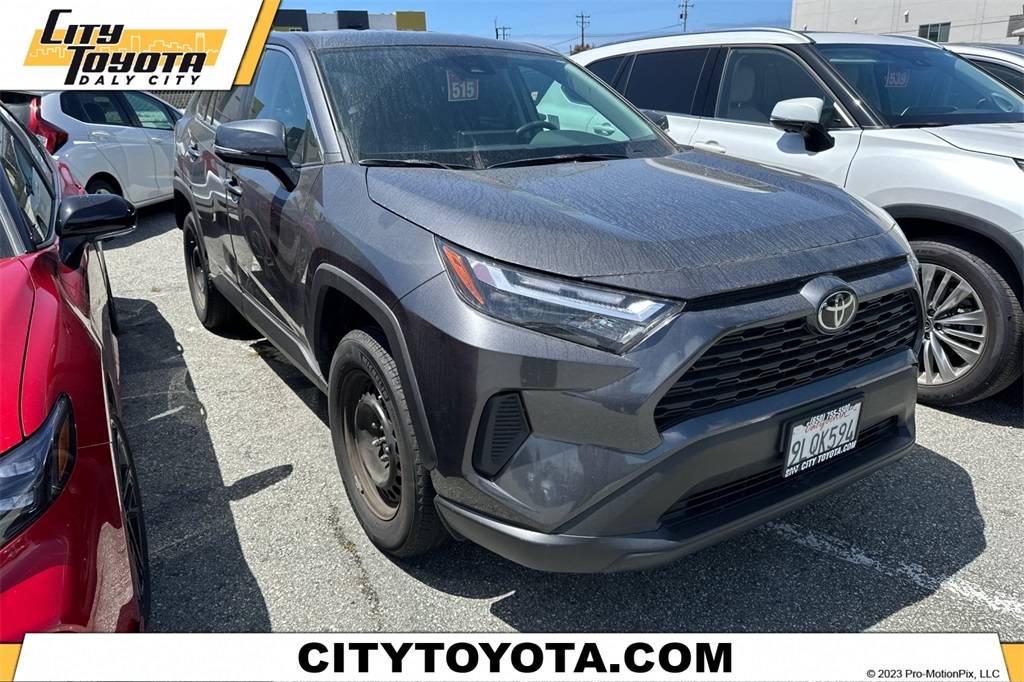 2024 Toyota RAV4 LE — SUV — 15,694 mi — Daly City, CA