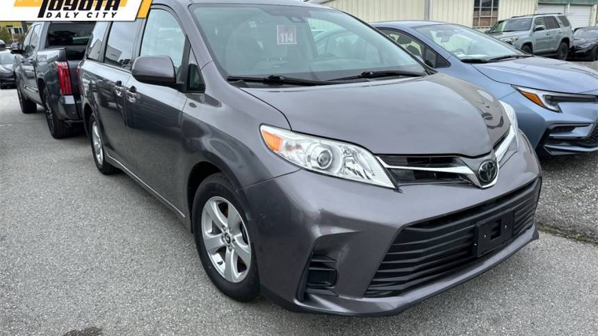 2020 Toyota Sienna LE — Minivan — 60,851 mi — Daly City, CA