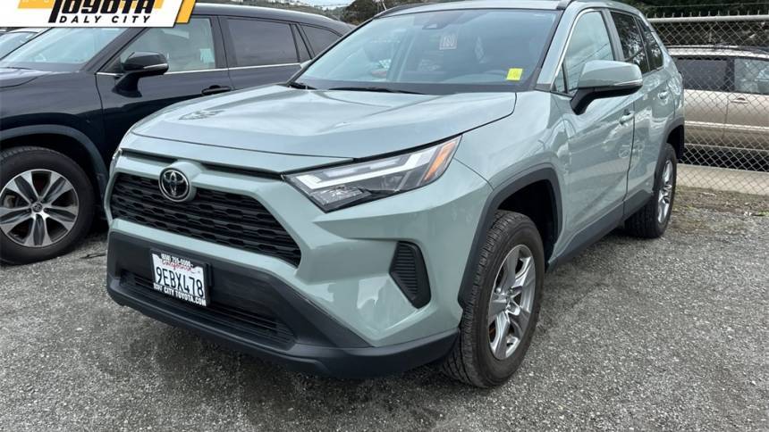 2022 Toyota RAV4 XLE — SUV — 6,608 mi — Daly City, CA