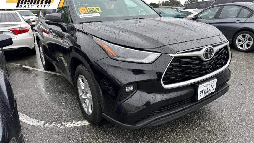 2024 Toyota Highlander LE — SUV — 30,700 mi — Daly City, CA