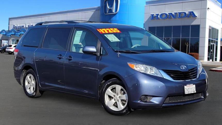2014 Toyota Sienna LE — Minivan — 76,857 mi — Rancho Cordova, CA