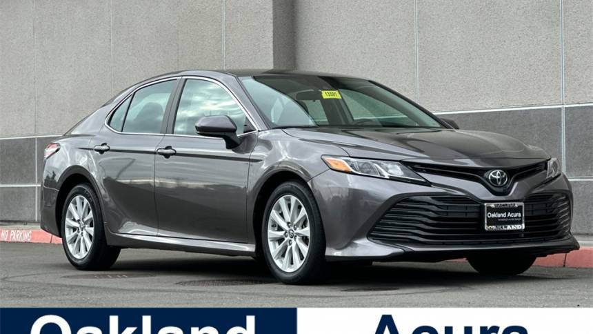 2019 Toyota Camry LE — Sedan — 26,301 mi — Oakland, CA