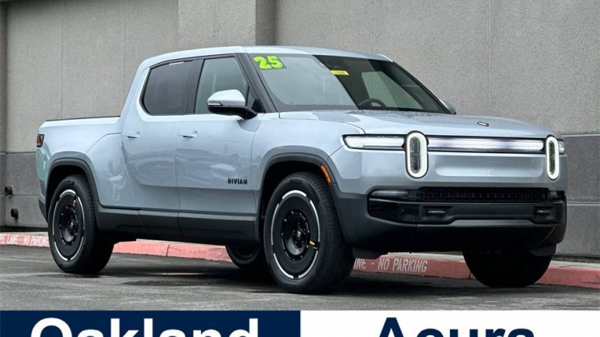 2025 Rivian R1T Adventure — Pickup Truck — 820 mi — Oakland, CA