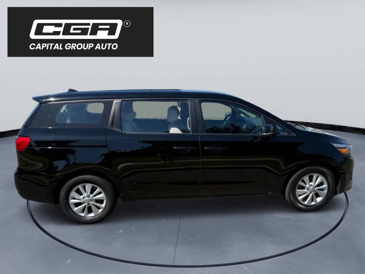 2018 Kia Sedona L — Minivan — 68,717 mi — Freeport, NY