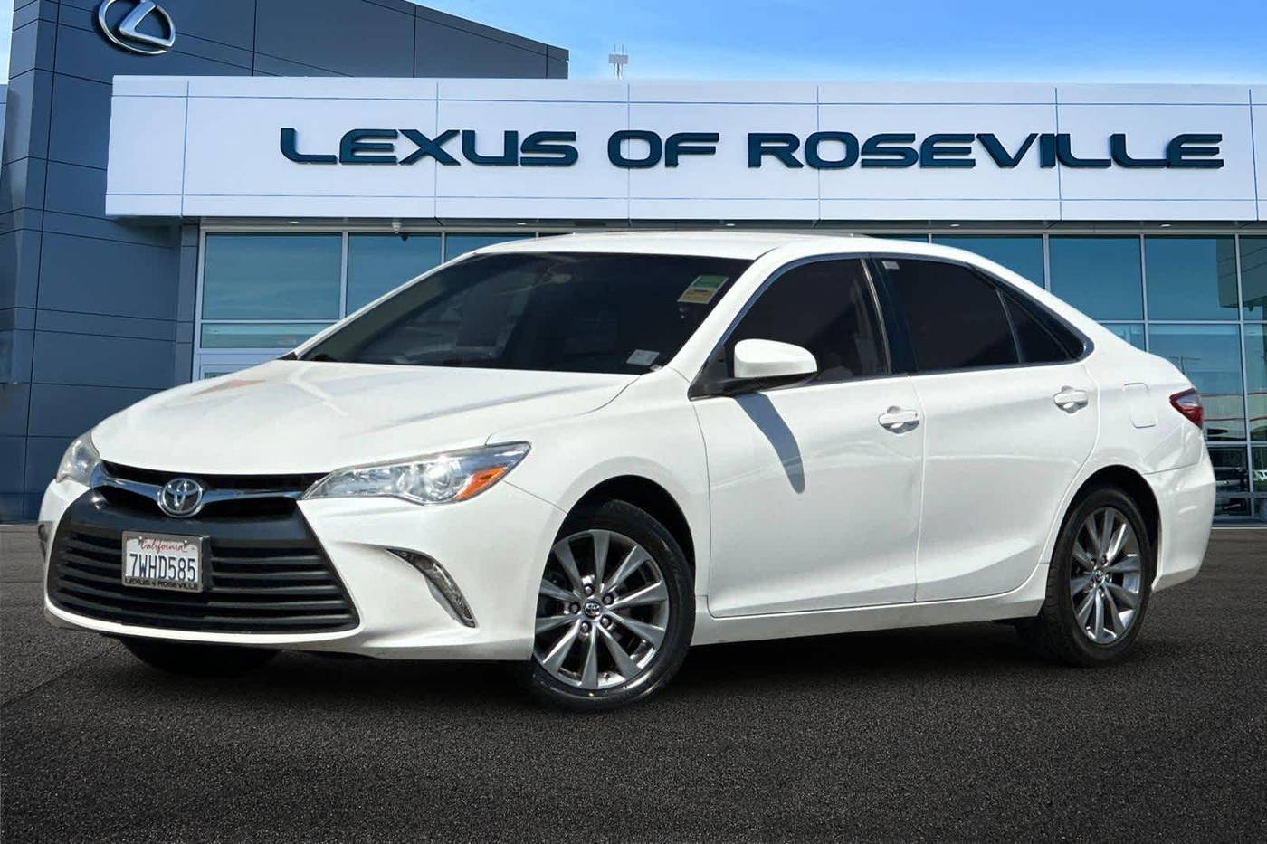 2017 Toyota Camry XLE — Sedan — 53,740 mi — Roseville, CA