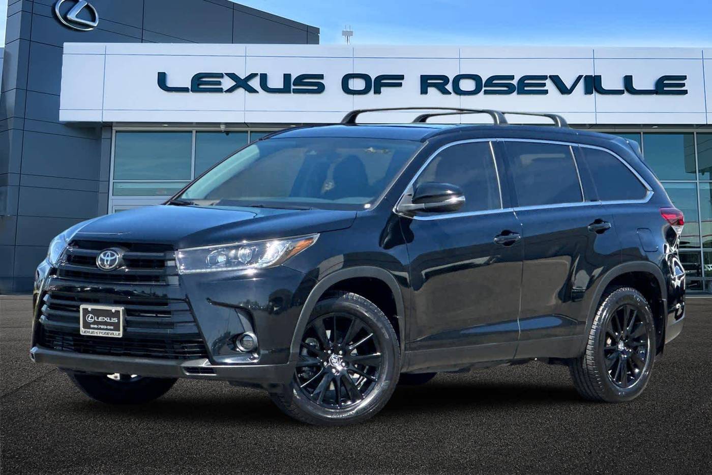 2019 Toyota Highlander SE V6 — SUV — 46,649 mi — Roseville, CA