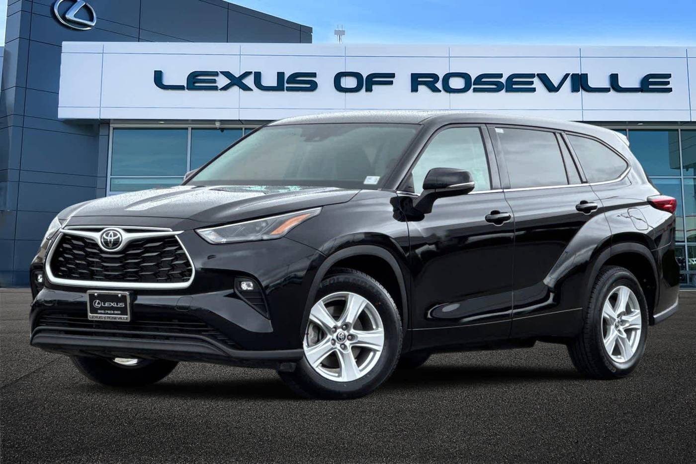 2022 Toyota Highlander LE — SUV — 48,753 mi — Roseville, CA
