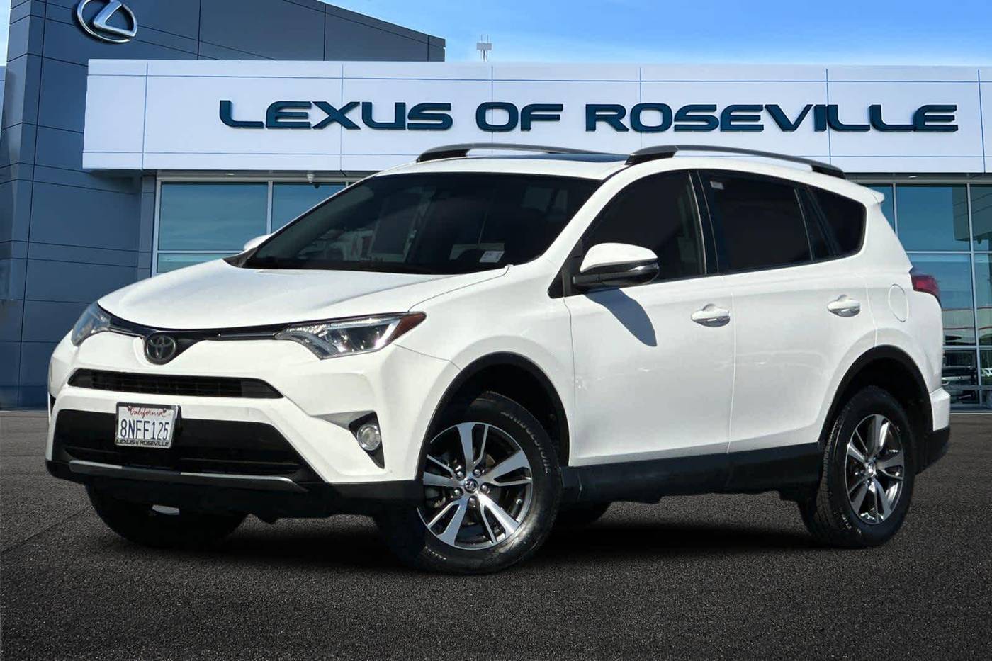 2018 Toyota RAV4 XLE — SUV — 135,500 mi — Roseville, CA