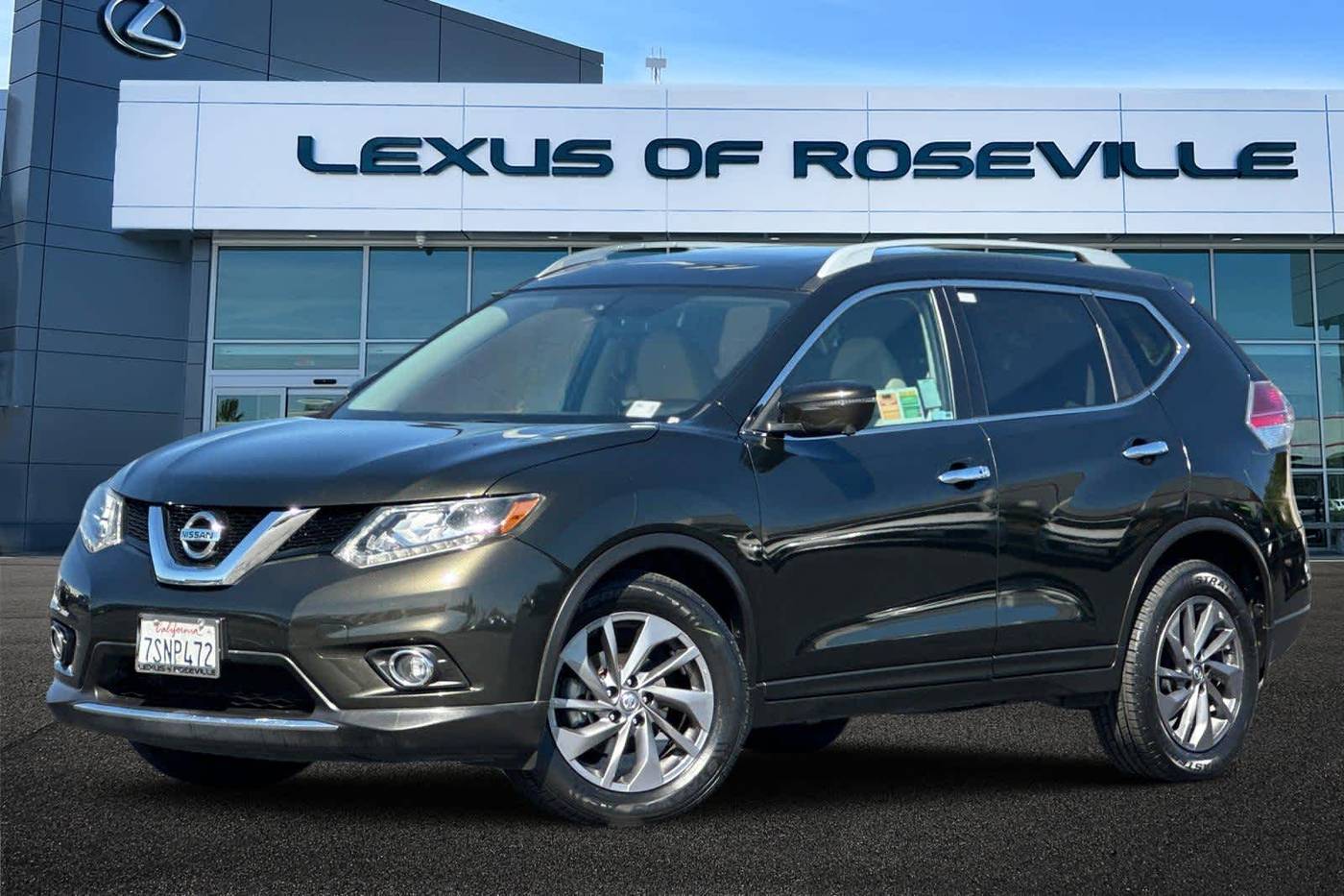 2016 Nissan Rogue SV — SUV — 70,352 mi — Roseville, CA