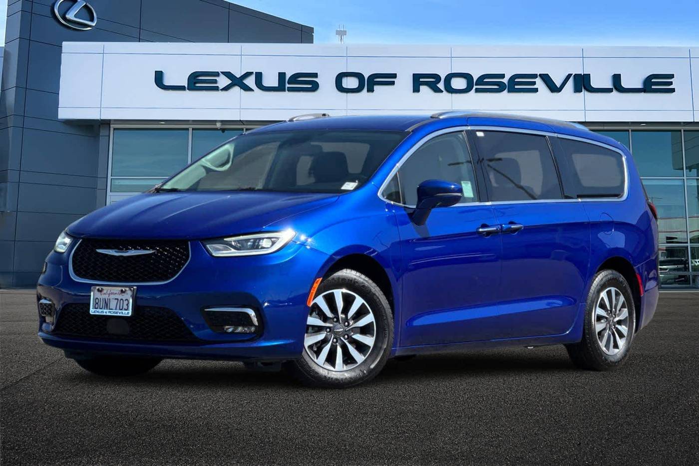 2021 Chrysler Pacifica Touring L — Minivan — 69,014 mi — Roseville, CA