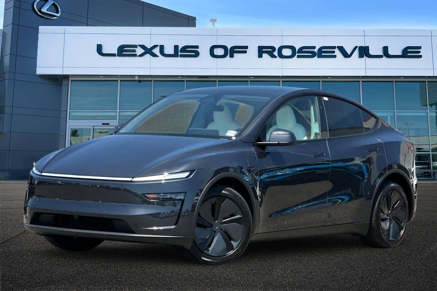 2026 Tesla Model Y Long Range — SUV — 1,466 mi — Roseville, CA