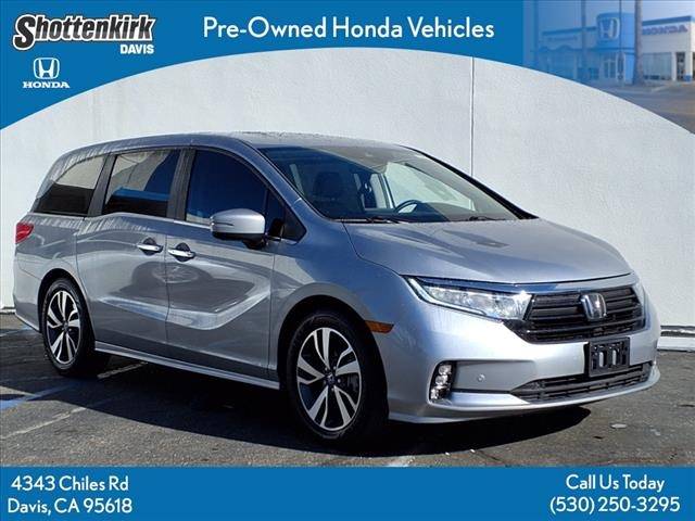 2023 Honda Odyssey Touring — Minivan — 24,024 mi — Davis, CA