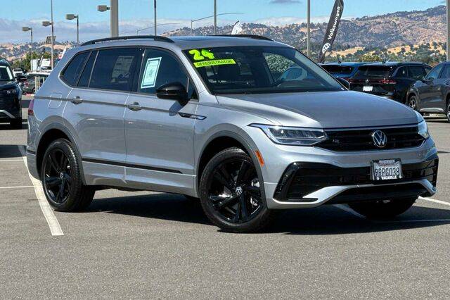 2024 Volkswagen Tiguan SE R-Line Black — SUV — 3,029 mi — Vacaville, CA