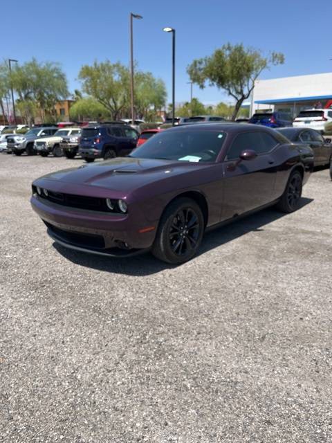 2021 Dodge Challenger SXT — Coupe — 33,331 mi — Las Vegas, NV